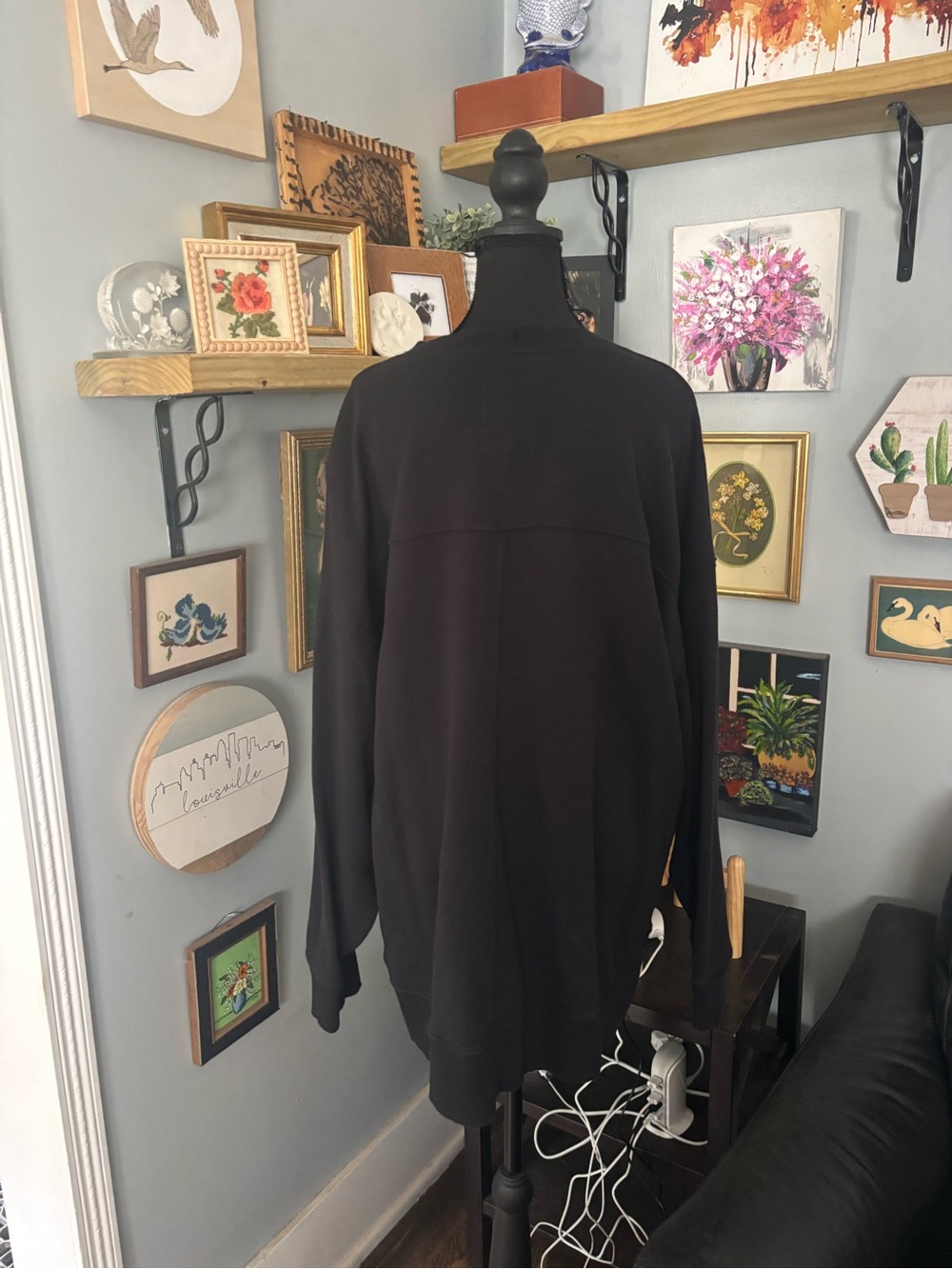 Aerie the chill crew oversized sweatshirt black ghost ice cream Halloween L - Picture 4 of 6